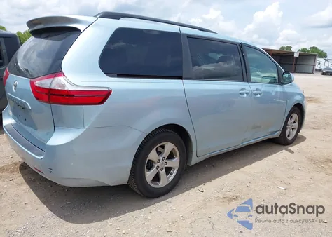 2017 Toyota Sienna Le 8 Passenger from USA, damaged, VIN 5TDKZ3DC5HS831376